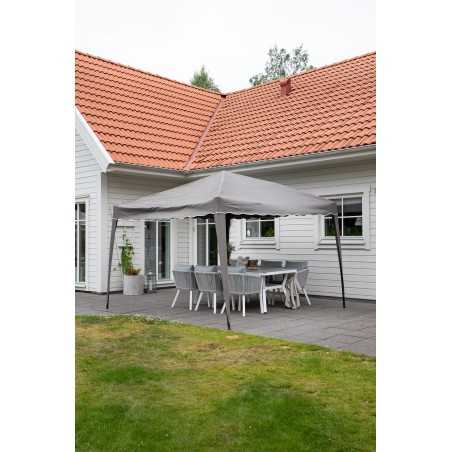 Easy Up Gazebo, tunnetuin esittäjä Brown